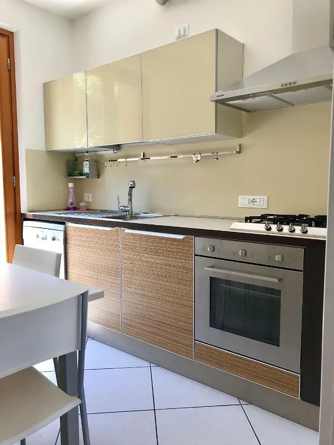 Casa vacanze Villetta Iris Garda  Italia